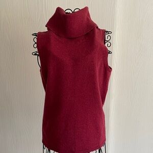 Double D Ranch Sleeveless Turtleneck Sweater - Red